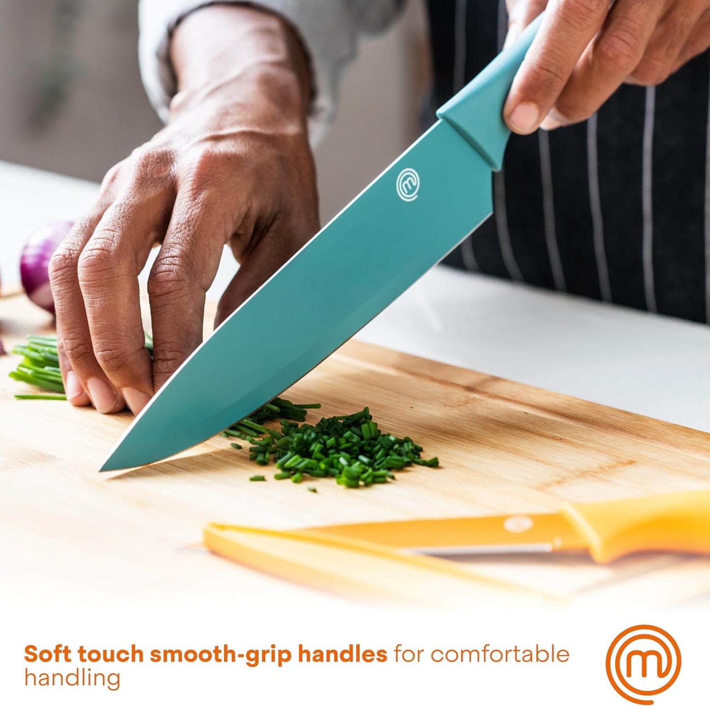 Knife Block Set of 6 Kitchen Knives, Extra Sharp Stainless Steel Blades for Professional Cutting with Non Stick Coating & Soft Touch Easy Grip Handles in a Red Universal Block, Vivid Color