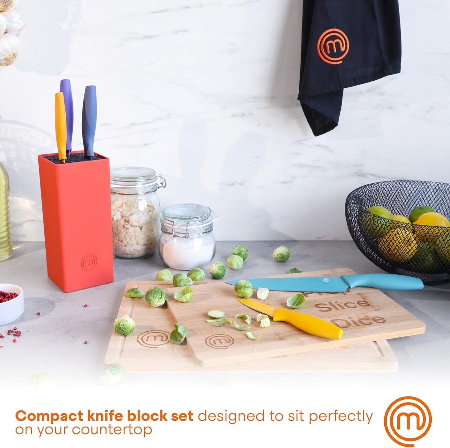 Knife Block Set of 6 Kitchen Knives, Extra Sharp Stainless Steel Blades for Professional Cutting with Non Stick Coating & Soft Touch Easy Grip Handles in a Red Universal Block, Vivid Color